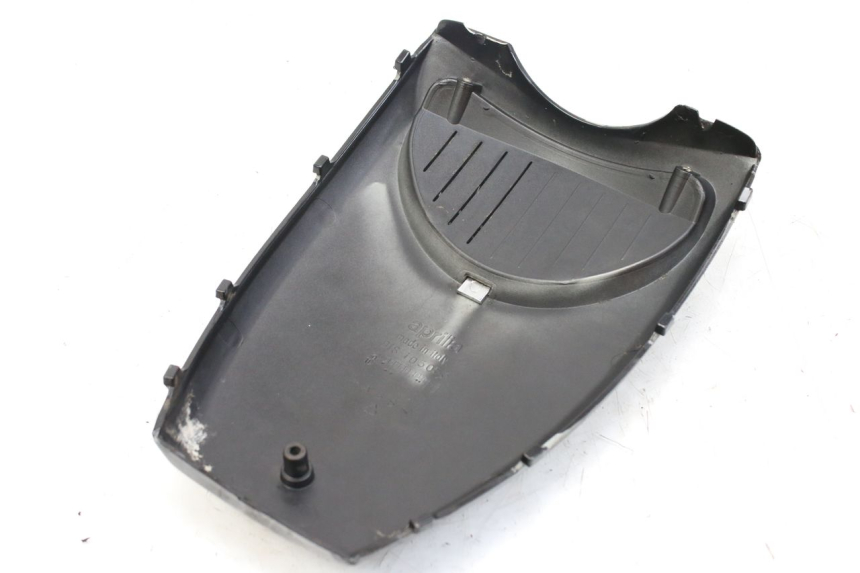 photo de UPPER FRONT PANEL APRILIA SCARABEO 100 (2003 - 2012)