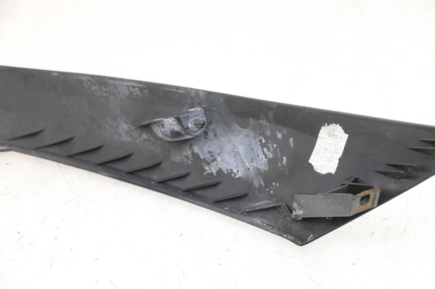 photo de UPPER FRONT FAIRING SUZUKI BURGMAN 125 (2007 - 2014) - Component detail