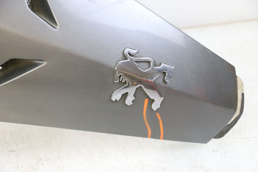 photo de UPPER FRONT PANEL PEUGEOT SATELIS 125 (2010 - 2012)