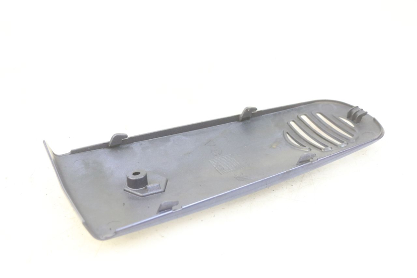 photo de UPPER FRONT PANEL PIAGGIO VESPA GRANTURISMO 125 (2003 - 2007)