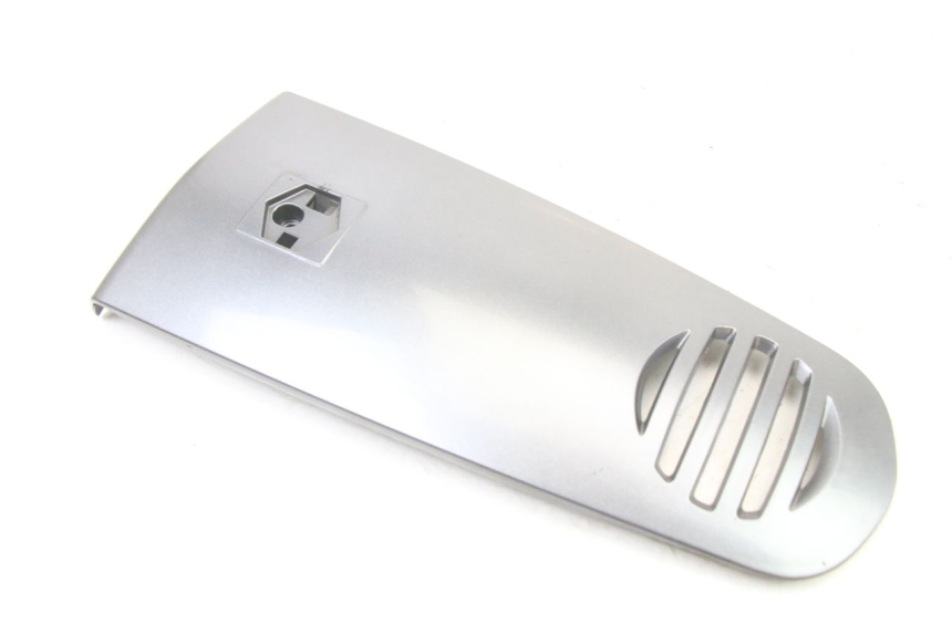 photo de UPPER FRONT PANEL PIAGGIO VESPA GRANTURISMO 125 (2003 - 2007)