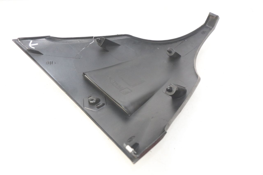 photo de UPPER FRONT PANEL PIAGGIO X7 125 (2007 - 2013)