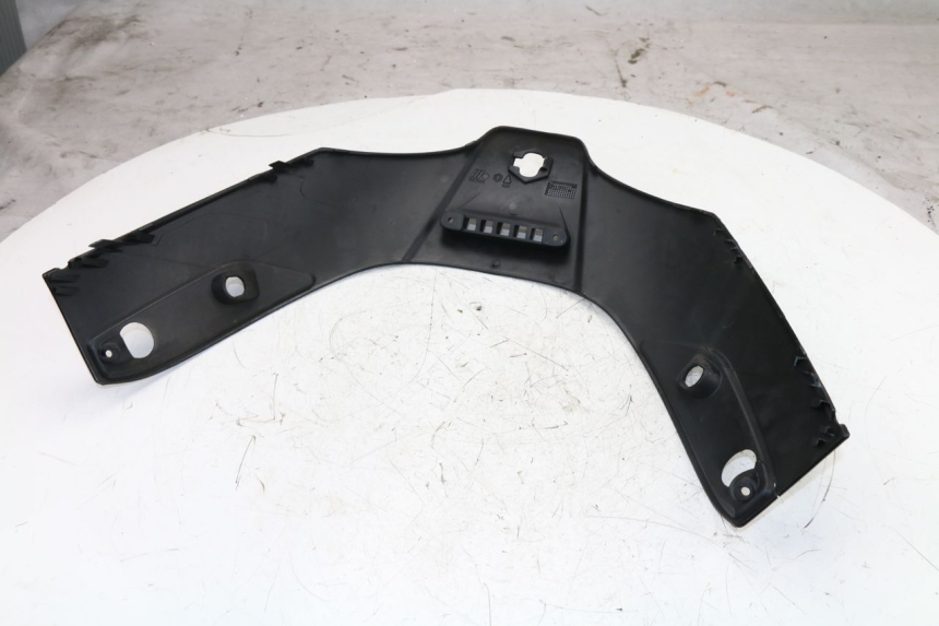 photo de UPPER FRONT FAIRING PIAGGIO X8 STREET 125 (2006 - 2007)