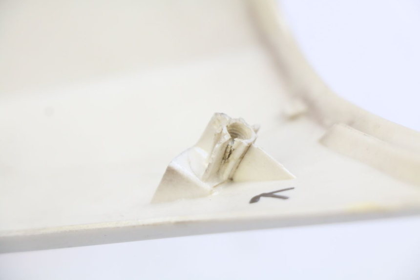 photo de UPPER FRONT PANEL PEUGEOT SATELIS 125 (2010 - 2012)