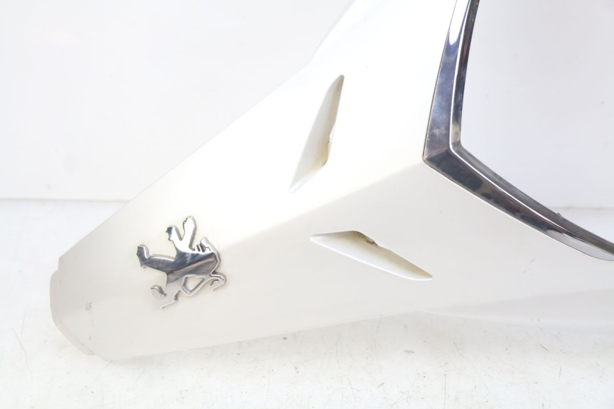 photo de UPPER FRONT PANEL PEUGEOT SATELIS 125 (2010 - 2012)