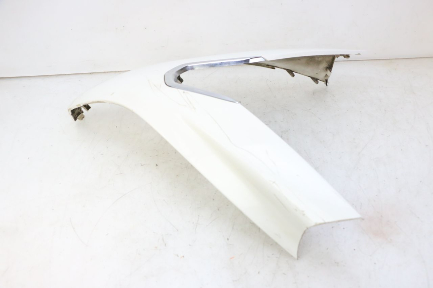 photo de UPPER FRONT PANEL PEUGEOT SATELIS 125 (2010 - 2012)