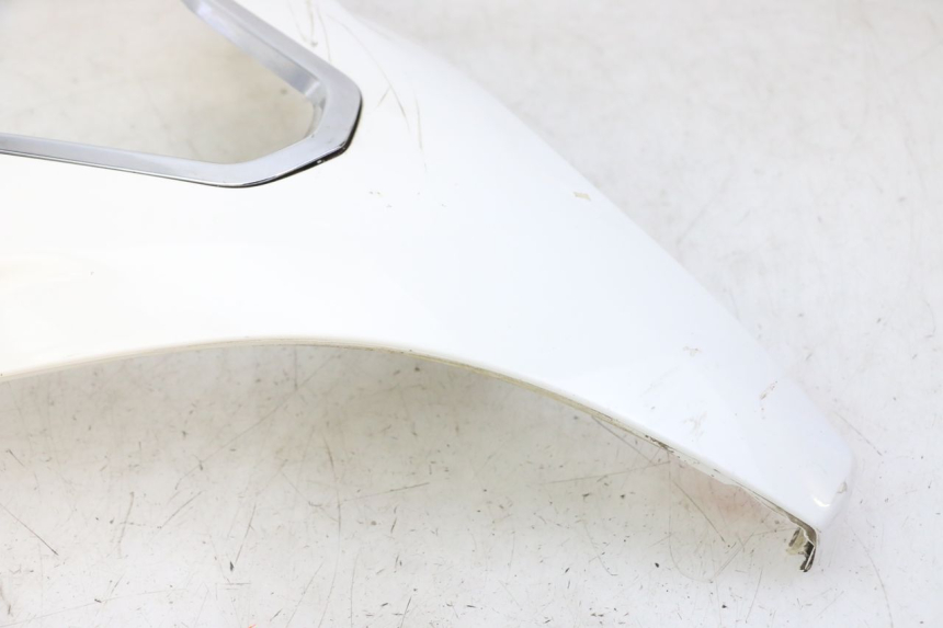 photo de UPPER FRONT PANEL PEUGEOT SATELIS 125 (2010 - 2012)