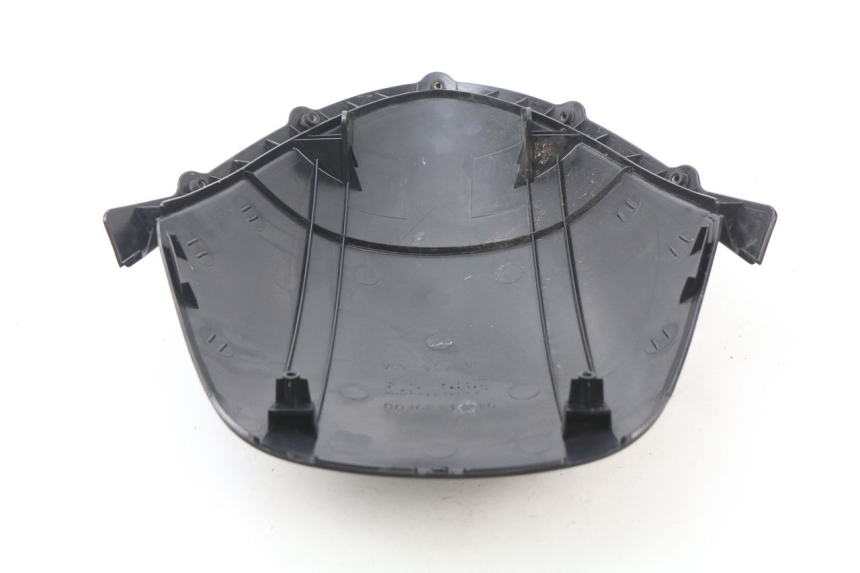 photo de UPPER FRONT PANEL SUZUKI UH BURGMAN 125 (2002 - 2006)