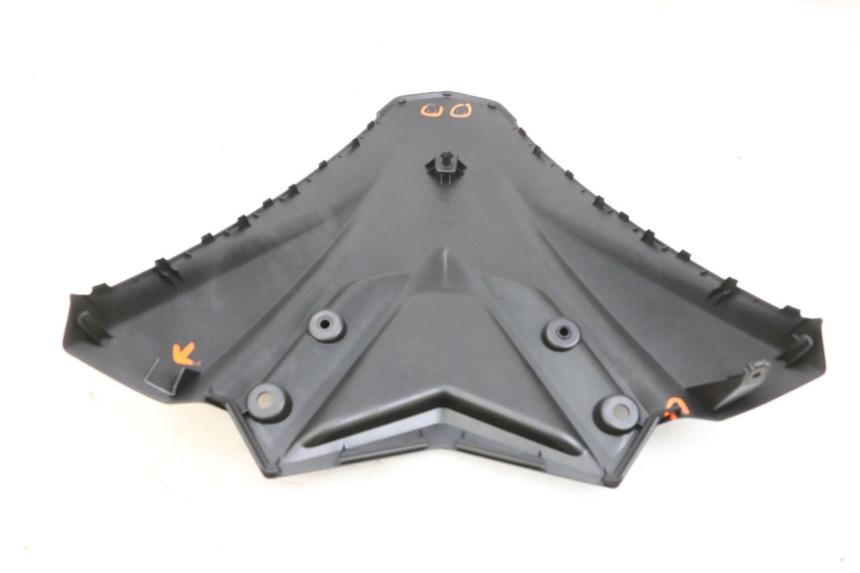 photo de UPPER FRONT FAIRING YAMAHA TRICITY 300 (2020 - 2024) - Product overview