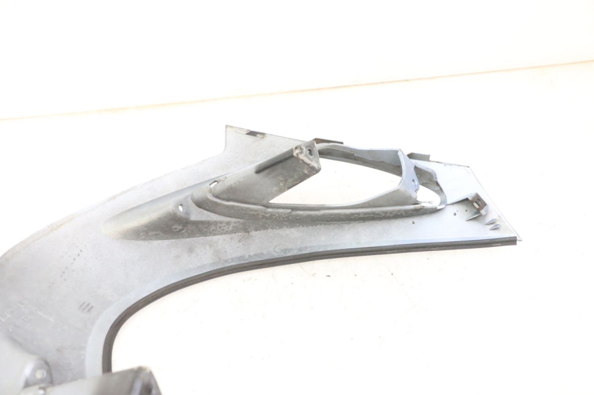 photo de UPPER FRONT PANEL SUZUKI UH BURGMAN 125 (2002 - 2006)