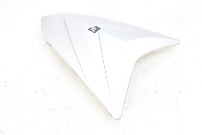 photo de UPPER FRONT FAIRING BEELINE VELOCE 4T 50 (2011 - 2020)