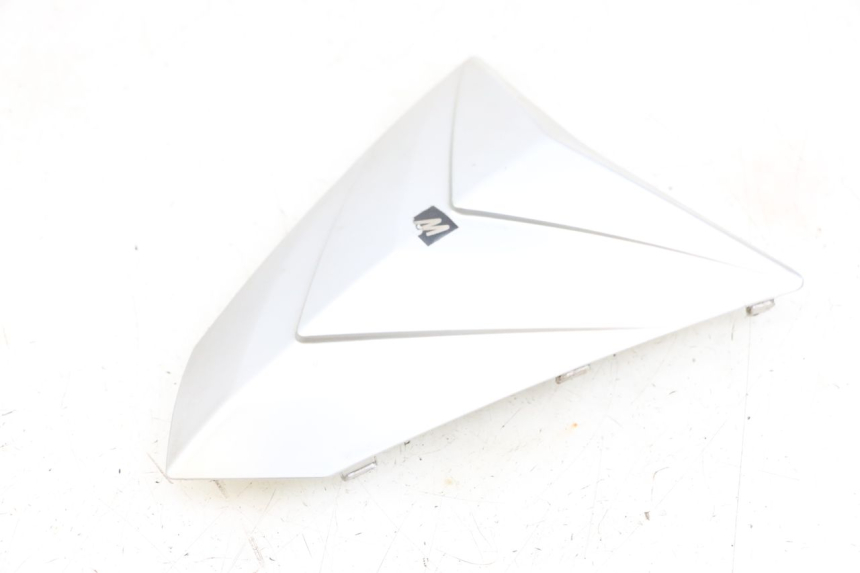 photo de UPPER FRONT FAIRING BEELINE VELOCE 4T 50 (2011 - 2020)