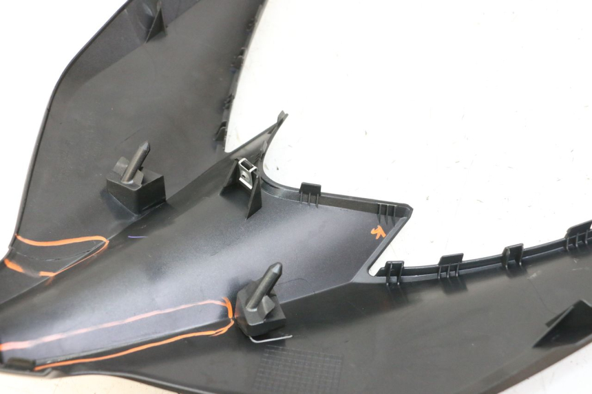 photo de UPPER FRONT FAIRING YAMAHA XMAX X-MAX 125 (2021 - 2025)