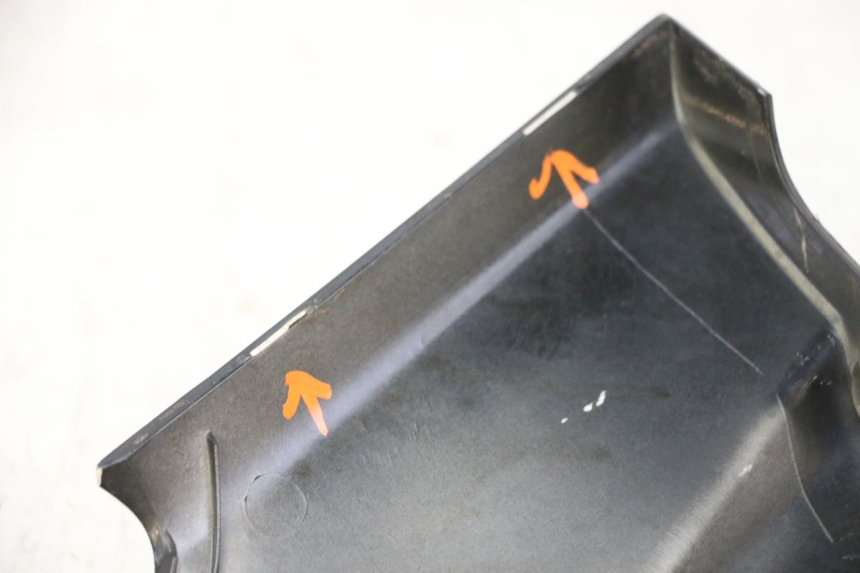 photo de UPPER FRONT FAIRING YAMAHA X-MAX XMAX 250 (2006 - 2009)