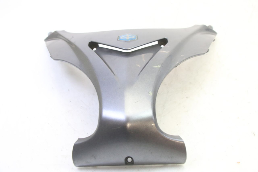 photo de UPPER FRONT PANEL PIAGGIO X9 EVOLUTION 125 (2003 - 2007)