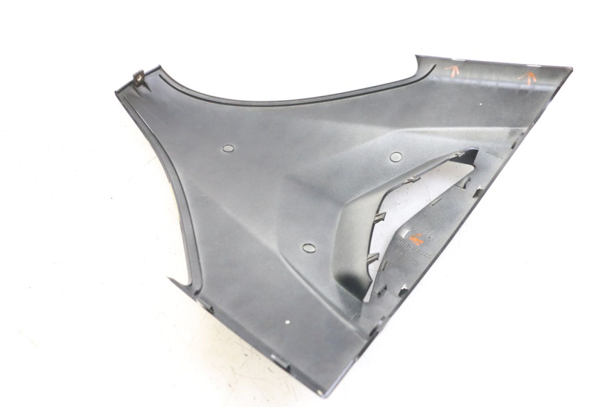 photo de UPPER FRONT FACE YAMAHA XMAX X-MAX 125 (2006 - 2009)