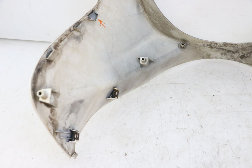 photo de FRONT FAIRING SUZUKI BURGMAN 125 (2007 - 2014)