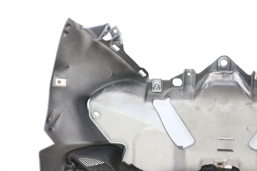 photo de FRONT PANEL PIAGGIO X9 EVOLUTION 125 (2003 - 2007)