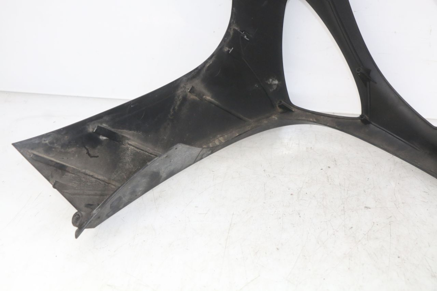 photo de FRONT FAIRING YAMAHA YP MAJESTY 125 (2007 - 2010)