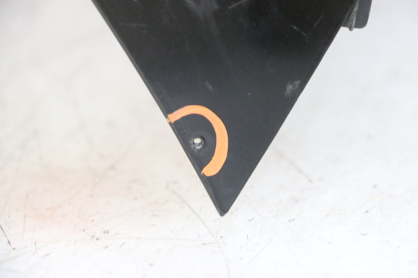 photo de FRONT FAIRING YAMAHA YP MAJESTY 125 (2007 - 2010)