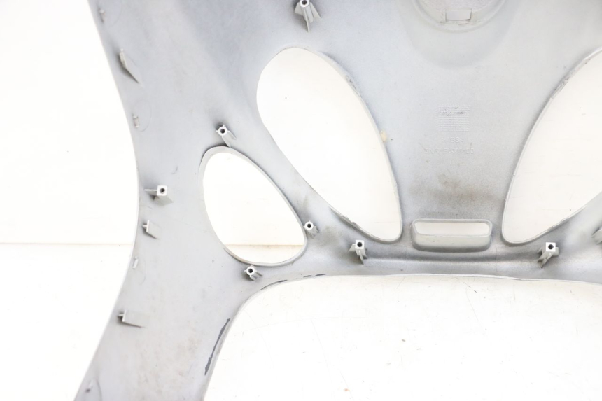 photo de FRONT PANEL YAMAHA YP MAJESTY 125 (2002 - 2006) - Component detail