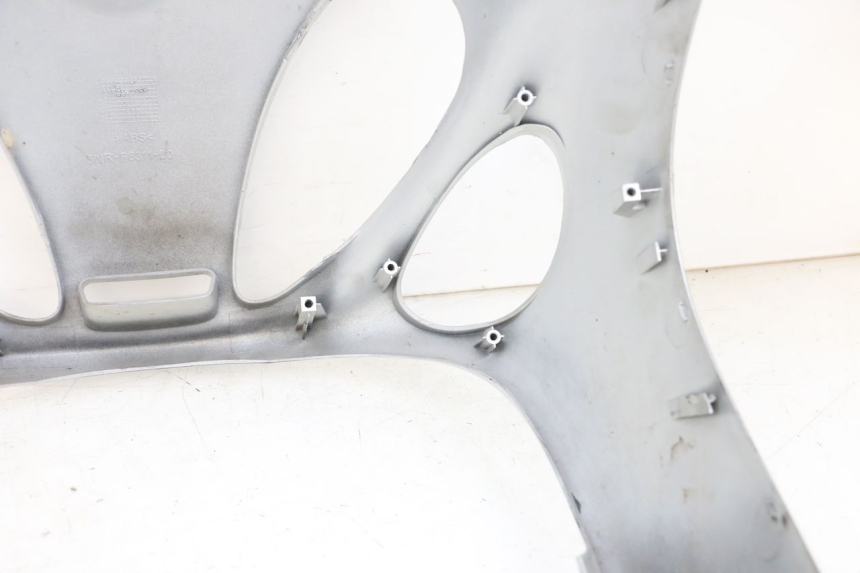 photo de FRONT PANEL YAMAHA YP MAJESTY 125 (2002 - 2006) - Zoom on usage condition