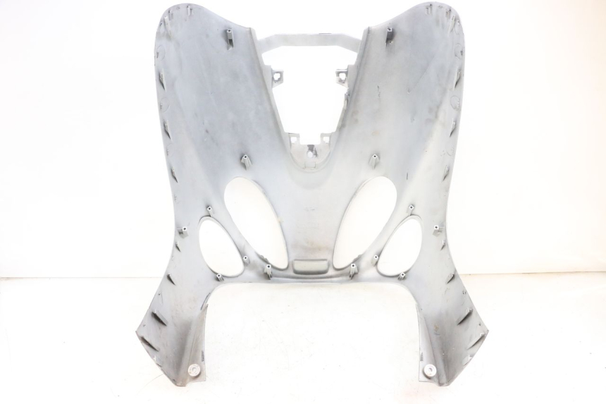 photo de FRONT PANEL YAMAHA YP MAJESTY 125 (2002 - 2006) - Fixing points details