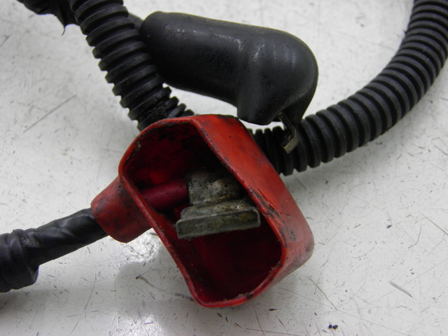 photo de BATTERY WIRE HARNESS SUZUKI GSF S BANDIT 600 (2000 - 2004)