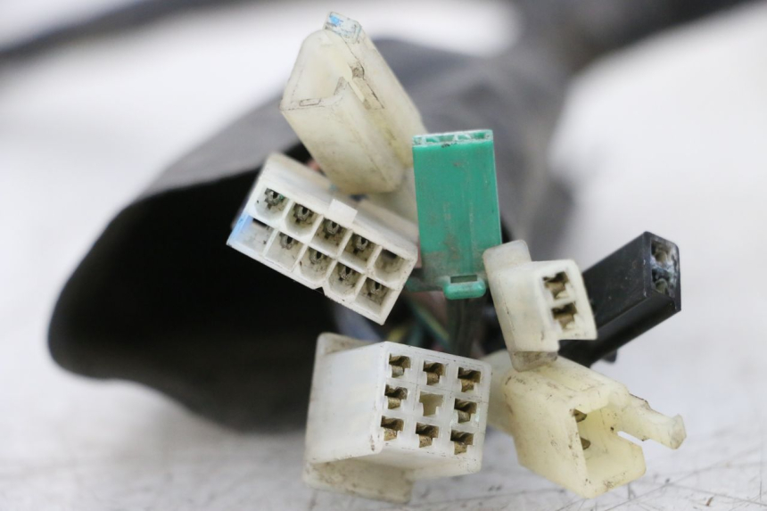 photo de WIRE HARNESS MBK BOOSTER SPIRIT NAKED 50 (2004 - 2017) - Alternative perspective