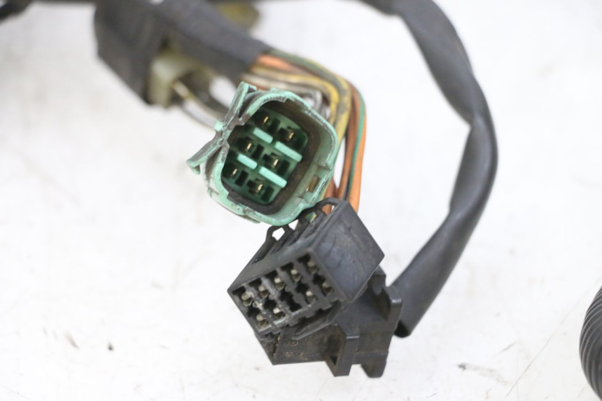 photo de WIRE HARNESS SUZUKI DL V STROM 1000 (2002 - 2007) - Surface and material condition