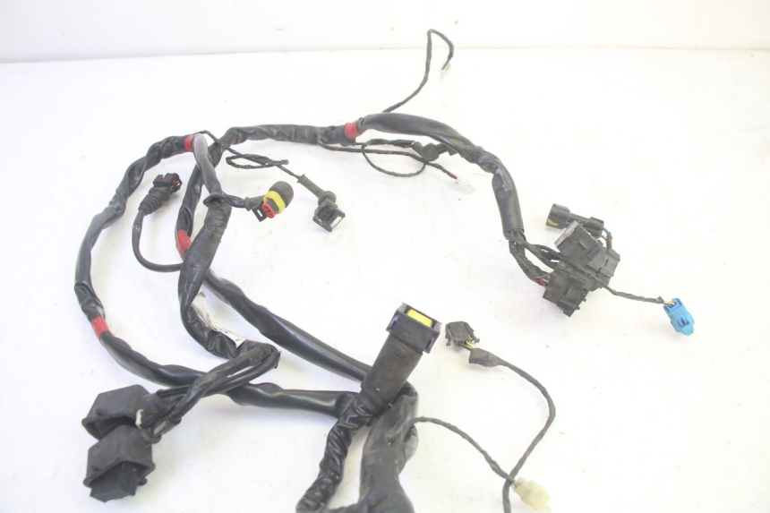 photo de WIRE HARNESS PIAGGIO MP3 LT 400 (2007 - 2012) - Alternative perspective