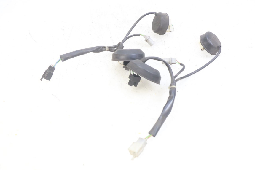 photo de HEADLIGHT WIRING HARNESS PEUGEOT SATELIS 125 (2006 - 2009)