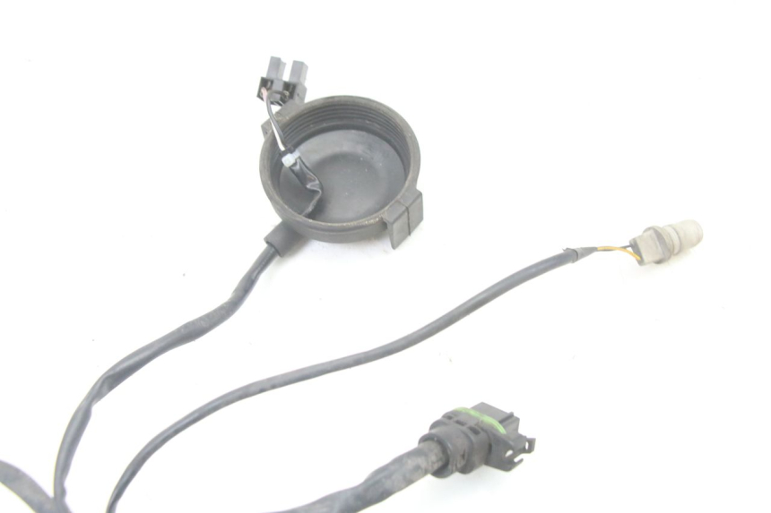 photo de HEADLIGHT WIRE HARNESS PIAGGIO X8 125 (2004 - 2007)