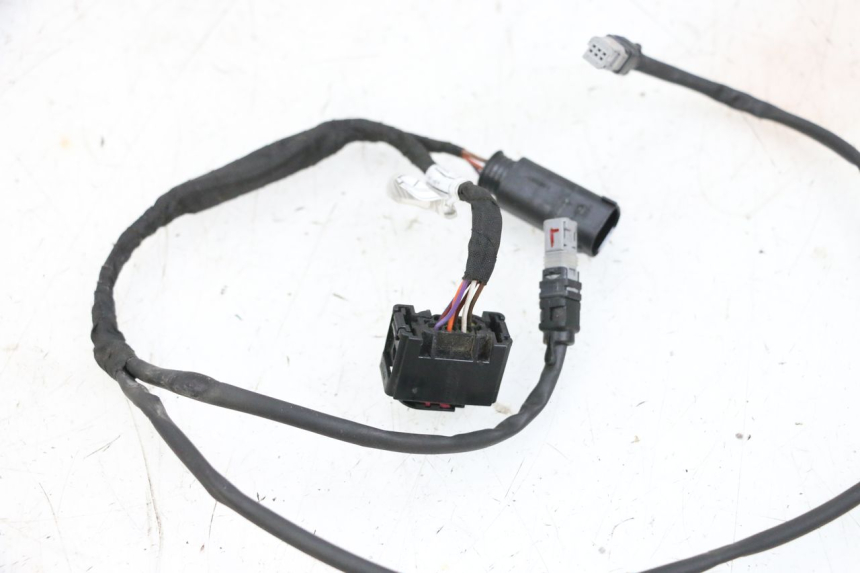 photo de HEADLIGHT WIRE HARNESS BMW R GS 1250 (2021 - 2024) - Alternative perspective