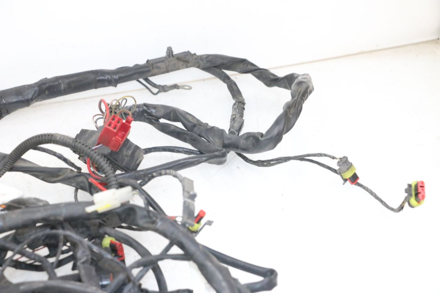 photo de WIRING HARNESS PIAGGIO X10 125 (2012 - 2017)