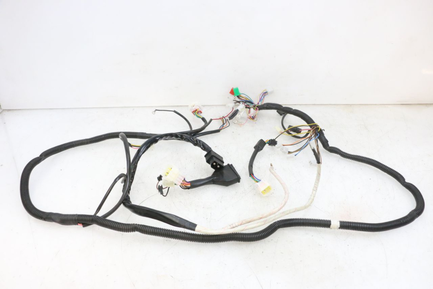 photo de WIRE HARNESS EFUN PUSA 1 - Surface and material condition