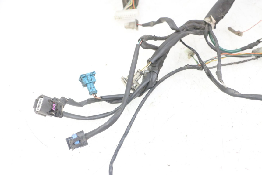photo de WIRE HARNESS PEUGEOT SATELIS COMPRESSOR K15 125 (2006 - 2009)