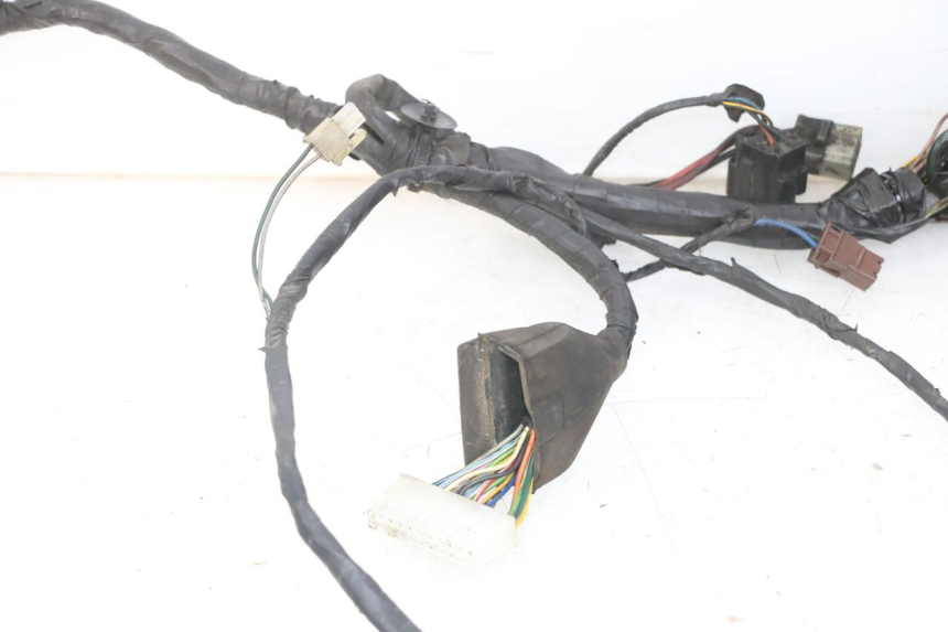 photo de WIRE HARNESS PEUGEOT SATELIS COMPRESSOR K15 125 (2006 - 2009)