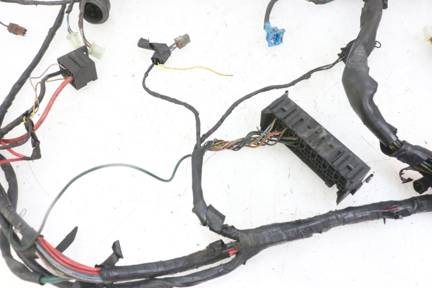 photo de WIRE HARNESS PEUGEOT SATELIS COMPRESSOR K15 125 (2006 - 2009)