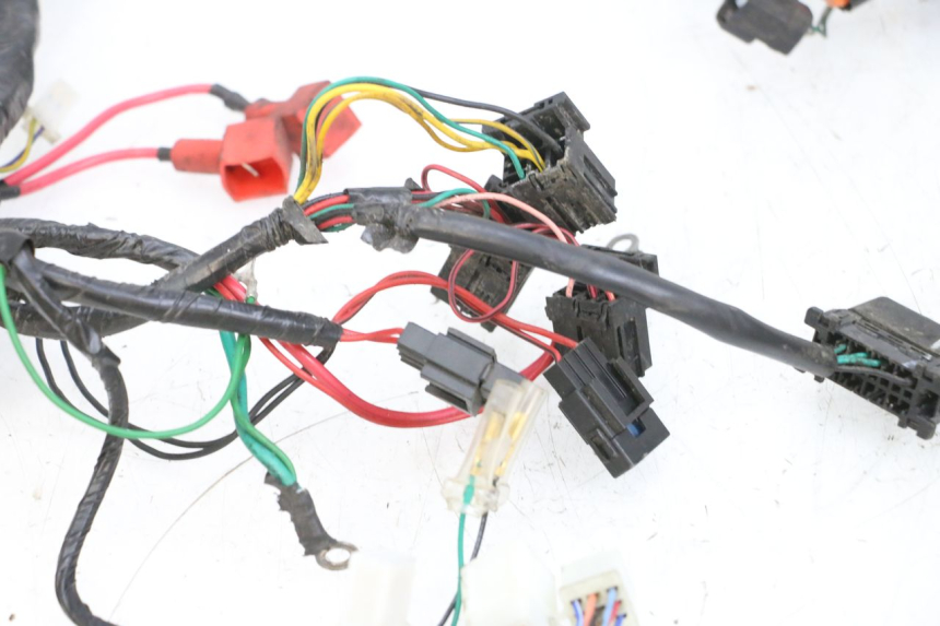 photo de WIRE HARNESS PEUGEOT SPEEDFIGHT 4 4T EFI 50 (2021 - 2025) - Alternative angle