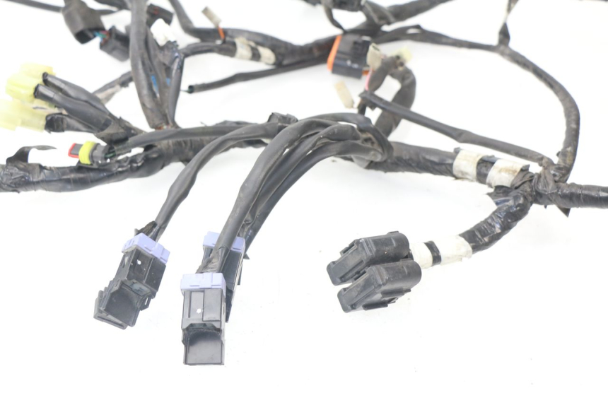photo de WIRE HARNESS YAMAHA XMAX X-MAX ABS 125 (2014 - 2016) - Alternative perspective