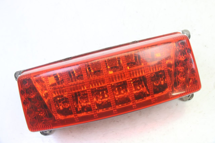 photo de REAR LIGHT QUADRO 4 4D 350 (2015 - 2018)
