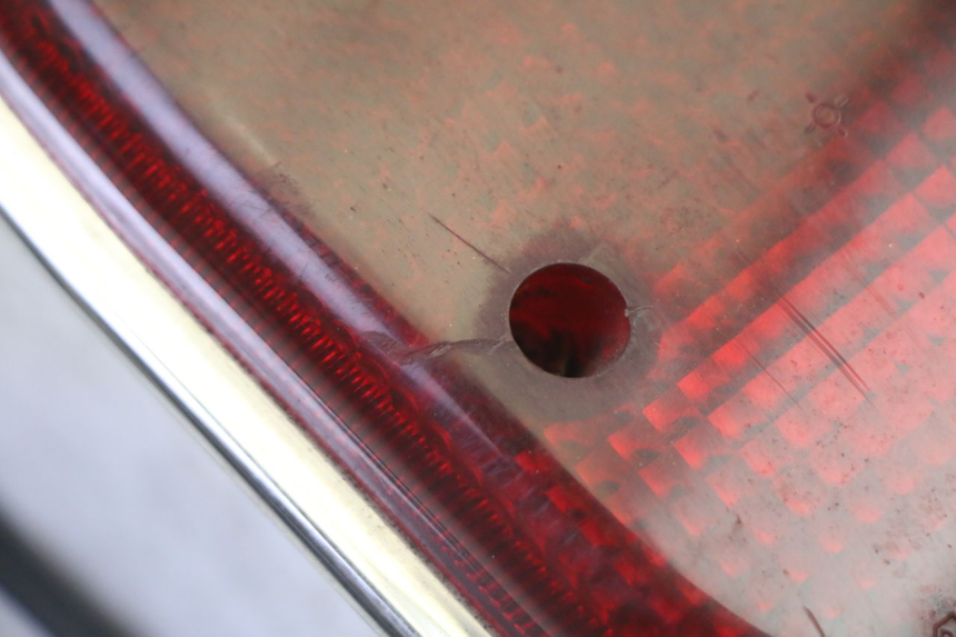 photo de REAR LIGHT HYOSUNG GV AQUILA 125 (2000 - 2004)
