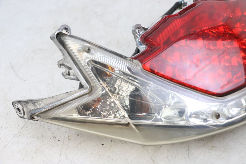 photo de TAIL LIGHT DAELIM S3 125 (2010 - 2017)