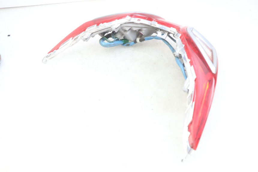 photo de REAR LIGHT KYMCO DOWNTOWN ABS 125 (2015 - 2017) - Additional view of the item