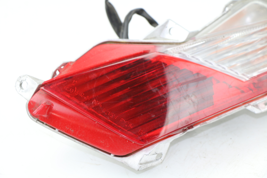 photo de RIGHT TAIL LIGHT HONDA FES PANTHEON 125 (2003 - 2007)