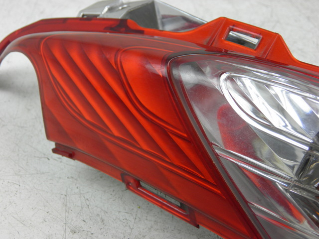 photo de RIGHT TAIL LIGHT HONDA FES S-WING SWING ABS 125 (2007 - 2015)