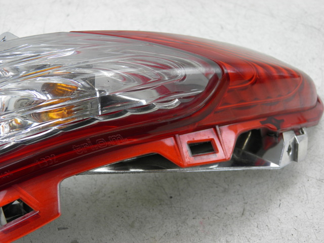 photo de RIGHT TAIL LIGHT HONDA FES S-WING SWING ABS 125 (2007 - 2015)