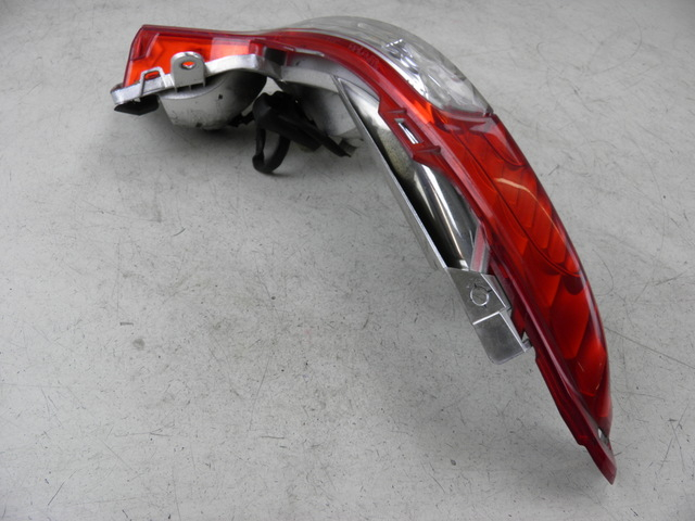 photo de RIGHT TAIL LIGHT HONDA FES S-WING SWING ABS 125 (2007 - 2015)