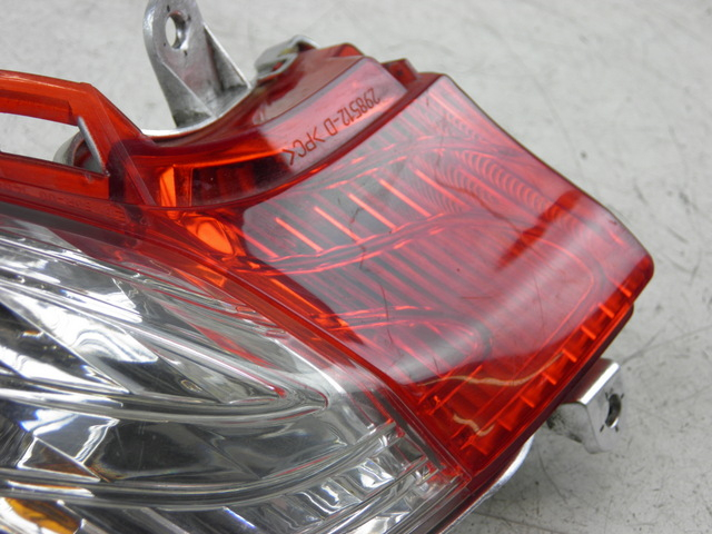 photo de RIGHT TAIL LIGHT HONDA FES S-WING SWING ABS 125 (2007 - 2015)